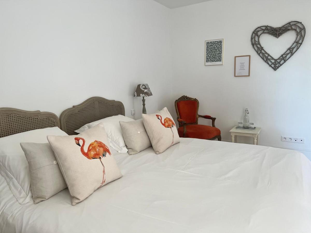 La Girarde Bed & Breakfast Saint-Quentin-de-Caplong Exterior photo